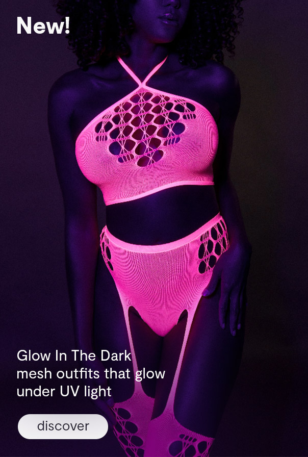 Glow In The Dark
mesh outfits that glow 
under UV light