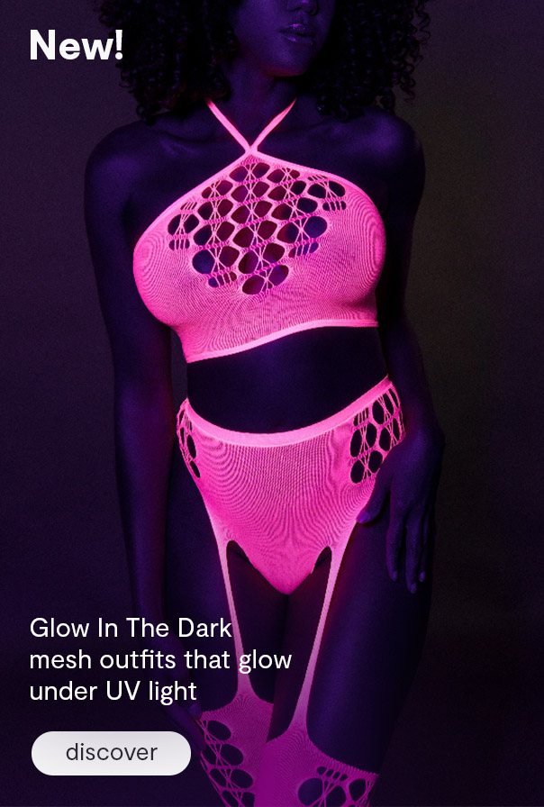 Glow In The Dark
mesh outfits that glow 
under UV light
