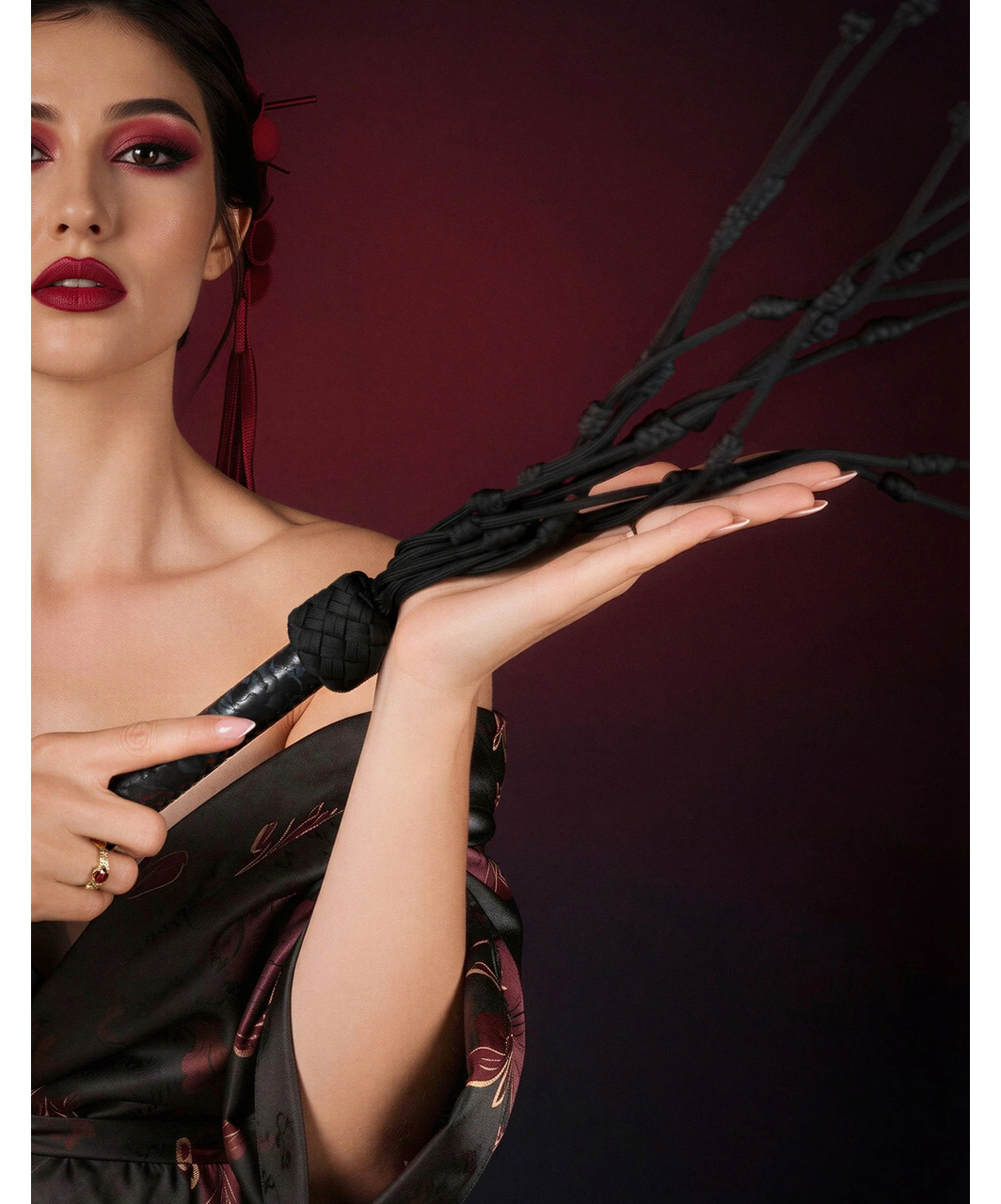 Geisha Bloom Bud Rope Flogger