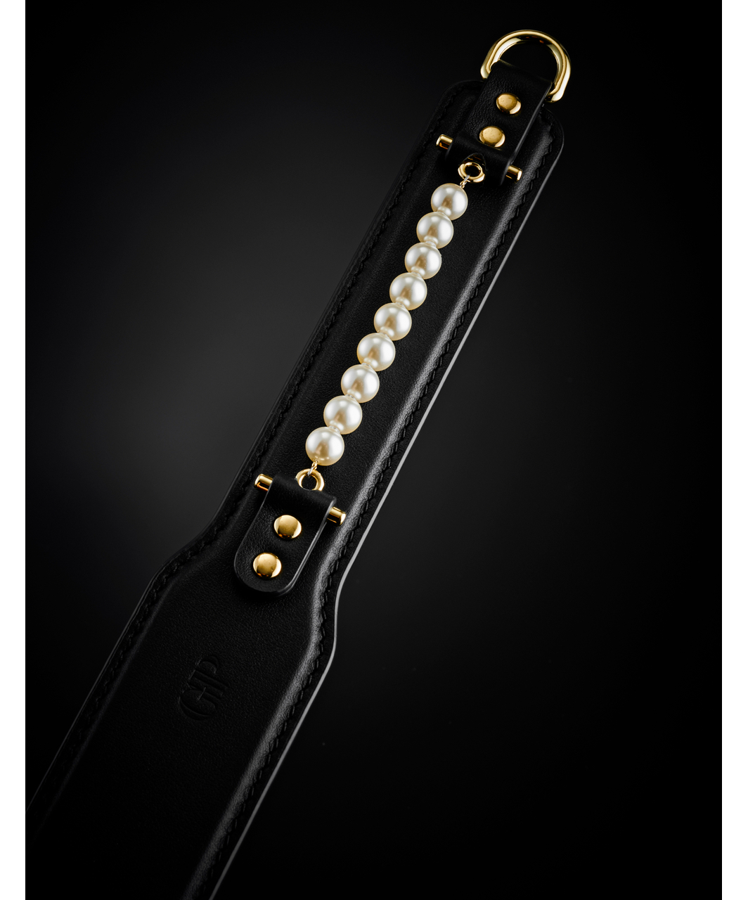 Guilty Pleasure Allure tekonahkaiset läimäytin