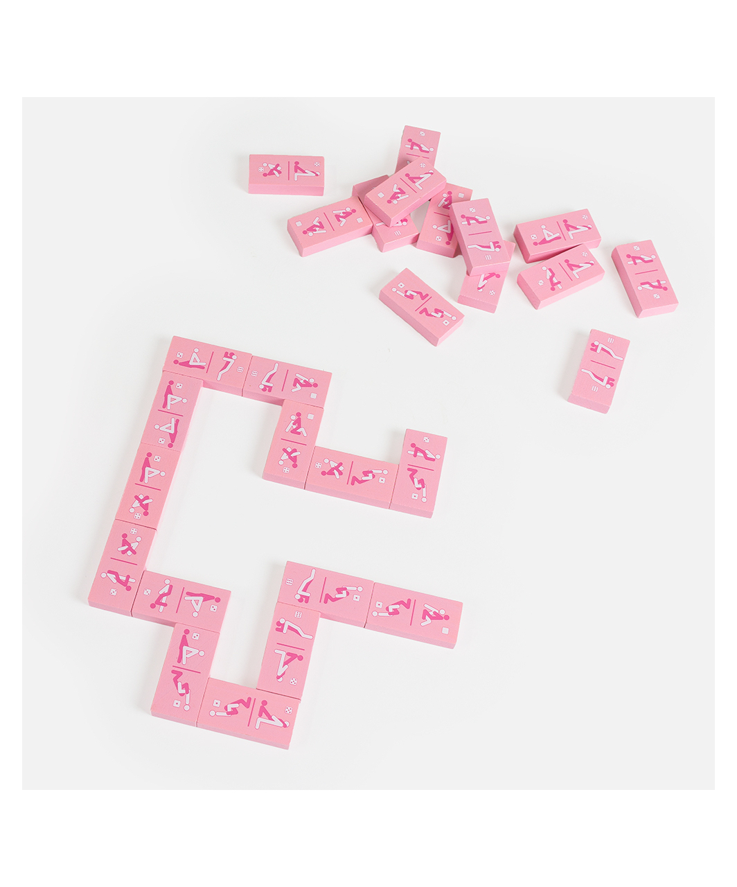 Secret Play nerātnais domino