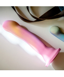 Avant Sun's Out Purio silicone dildo