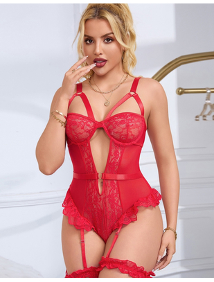 Subblime Paulan punainen bodysuit, jossa on olkaimet ja leikattu aukko.